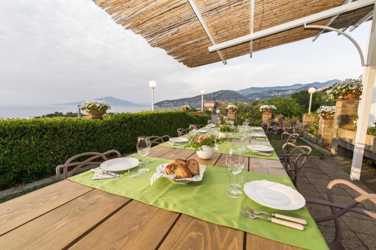 Shanti Home - Restaurant Di Aversano Salvatore Sorrente Extérieur photo